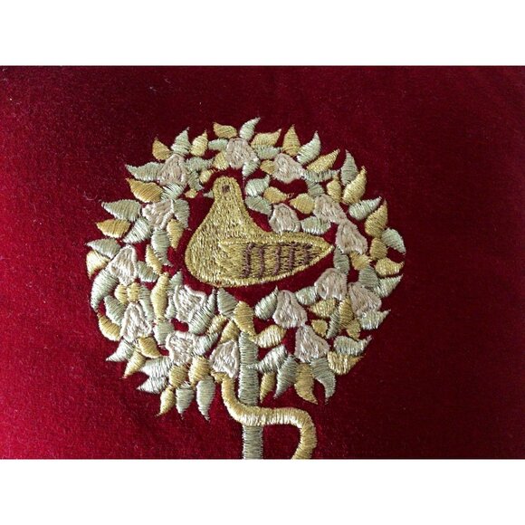 Vintage Red Velvet Pillow Set With Gold Embroidered Bird & Green Accent Cushion - Picture 2 of 10